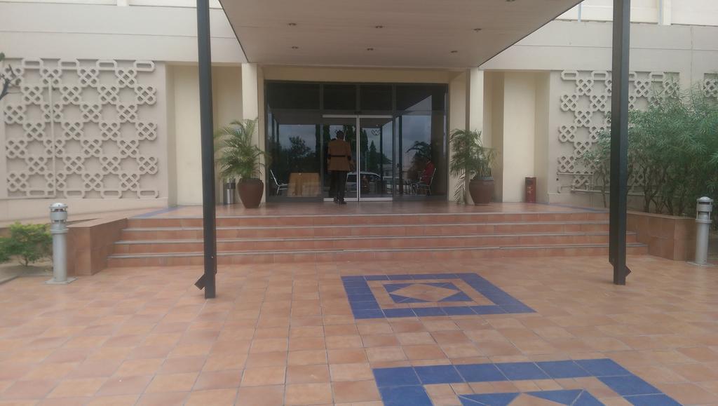 Blue Pearl Hotel & Apartments دار السلام المظهر الخارجي الصورة