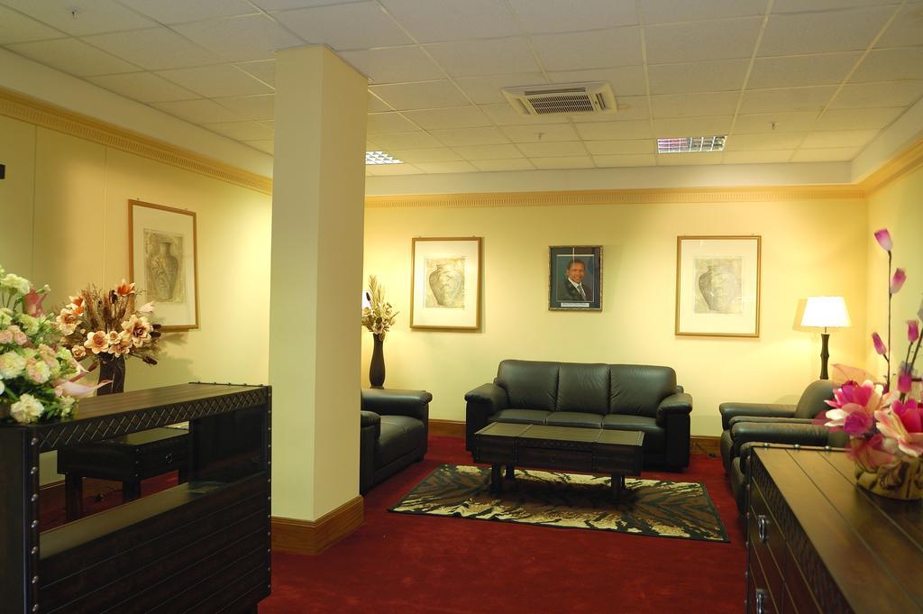 Blue Pearl Hotel & Apartments دار السلام المظهر الخارجي الصورة